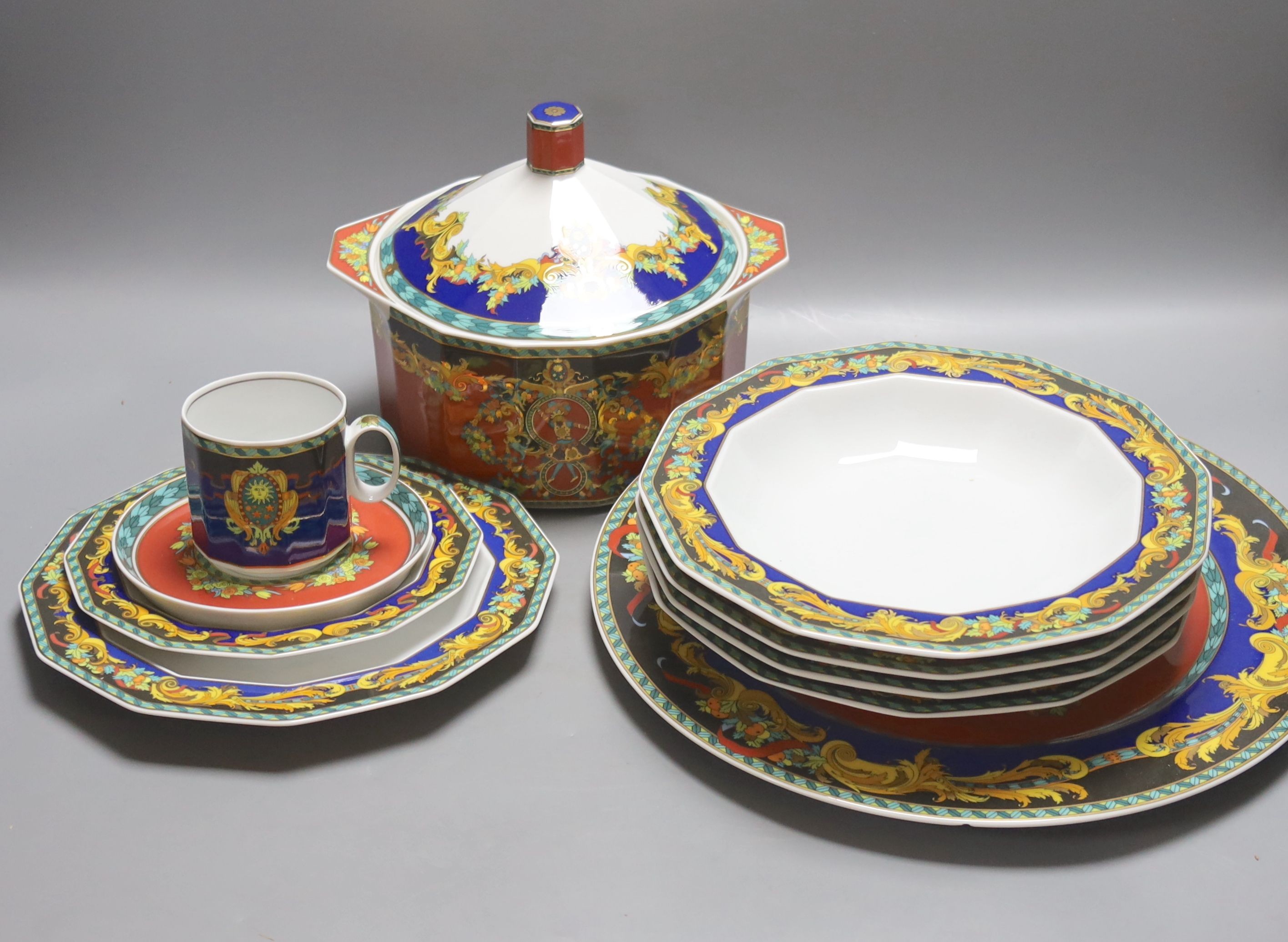 Rosenthal, 'Le Roi Soleil' by Versace: one soup terrine, 4 soup plates, one charger/wall plate, one medium plate, one small plate, one saucer, one coffee cup (10)